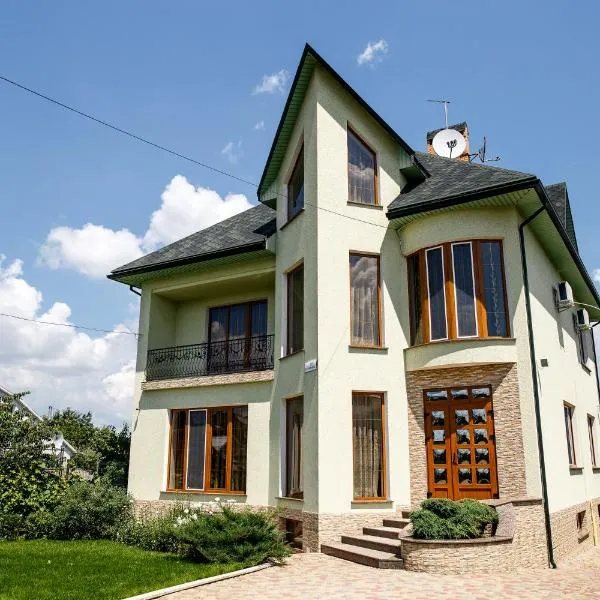 Sweet Home Hostel, hotel v destinaci Černovice