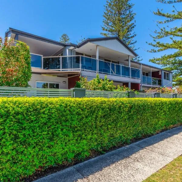 Adrift Apartments Yamba, hotel in Yamba