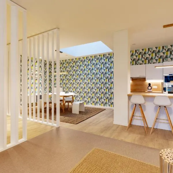 GUILLEMINS STATION FLATS, hotel in Liège