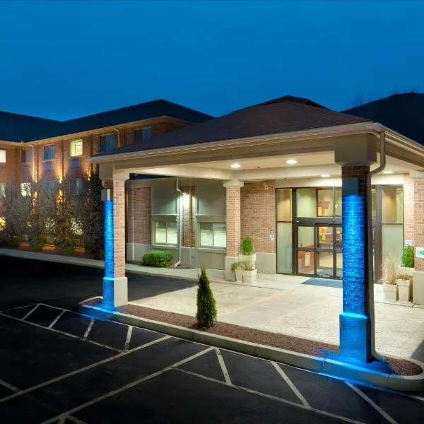 Holiday Inn Express & Suites Smithfield - Providence by IHG, hôtel à Smithfield