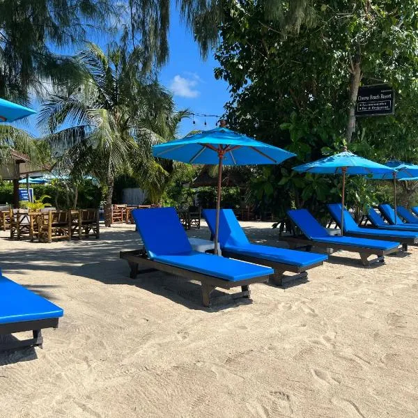 CheeVa Beach Resort, hotel in Ban Tai