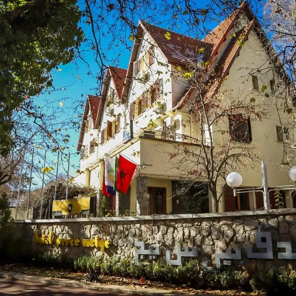 Hotel Perce Neige, hótel í Ifrane