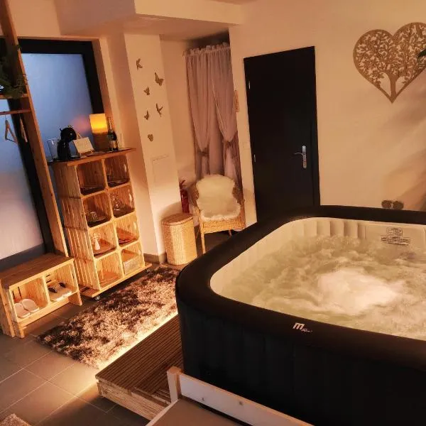 Private Relax Armonia Wellness Apartment, hotel in Svit
