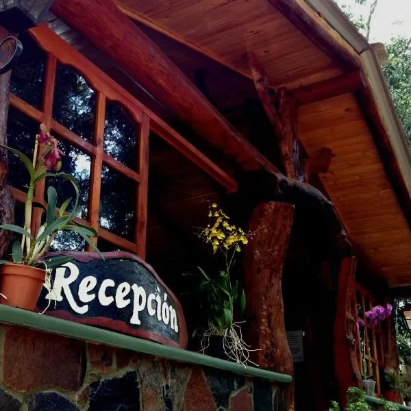 Ma-Ri Cabañas y Camping, hotel in Puerto Iguazú