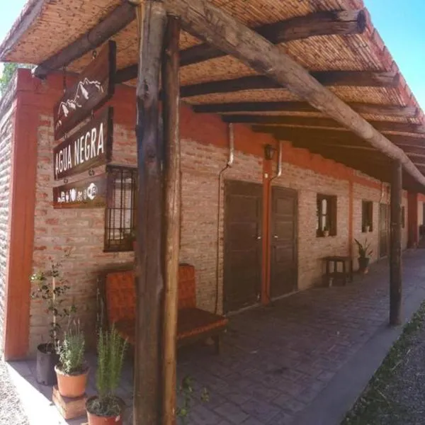 Agua Negra, hotell sihtkohas Las Flores