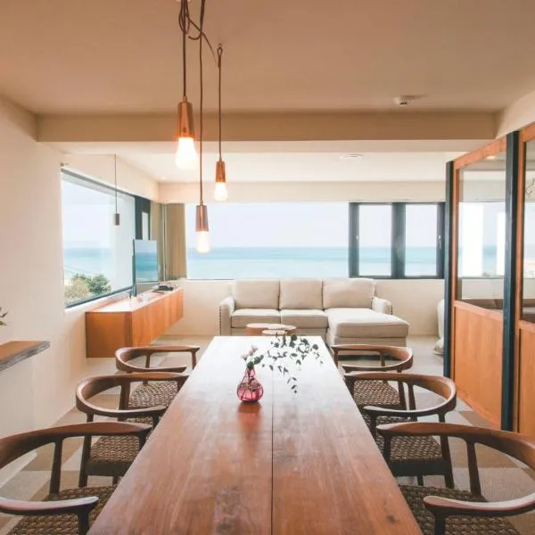 Blue Steak Wonder Nagahama, Hotel in Yomitan