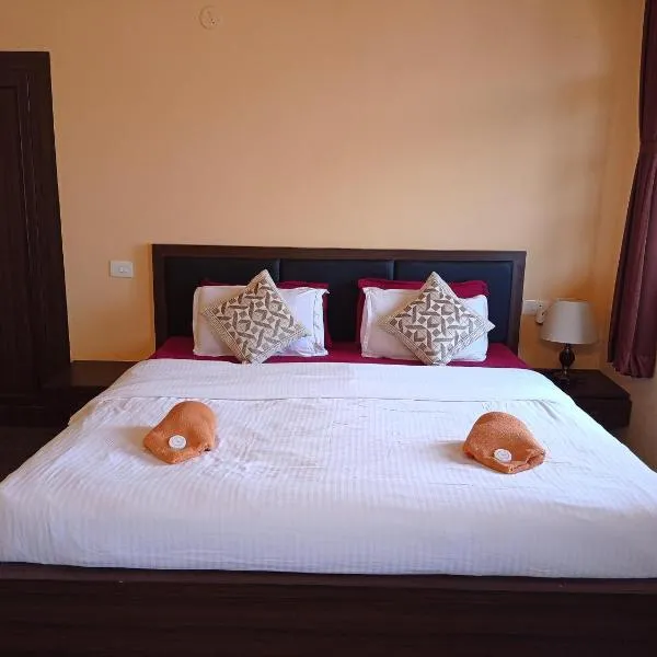 Jas Guest House, hotel v mestu Mobor Goa