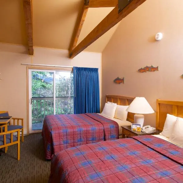 Denali Bluffs Hotel: McKinley Park şehrinde bir otel