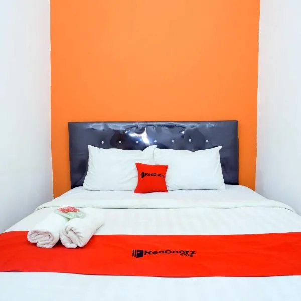 RedDoorz @ Kawasan Industri Candi Semarang โรงแรมในKalibanteng-kidul