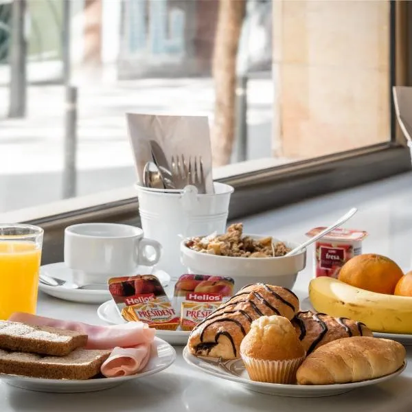 Hostal Baler, hotel in Barcelona