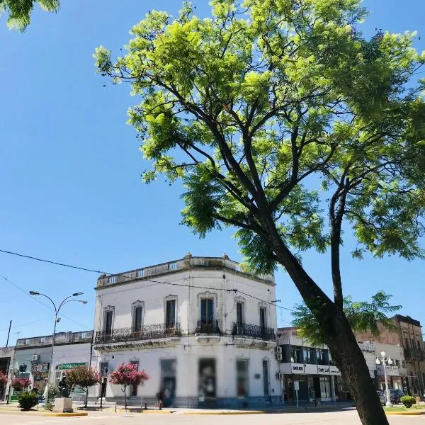 Dia 32 Guest House, Hotel in Esperanza