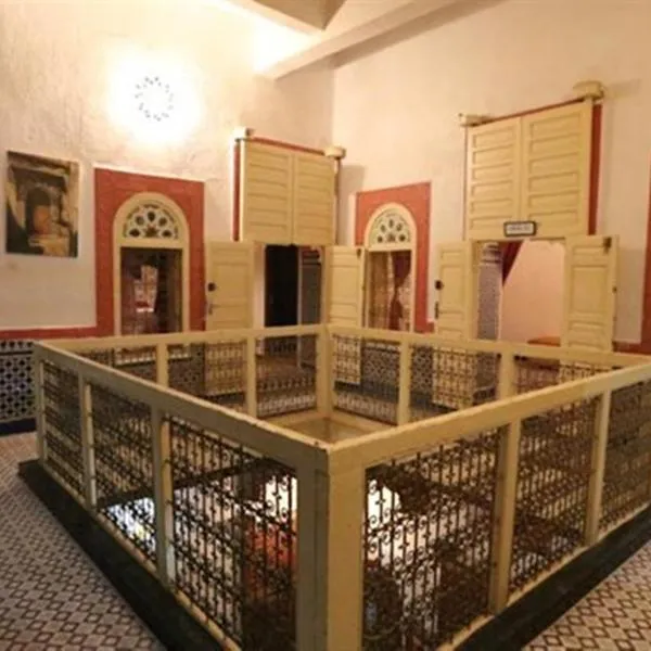 Riad Azrou, hotel di Azrou