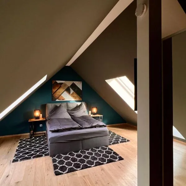 H-85 SUITES LEVEL 5/10, hotell i Koblenz