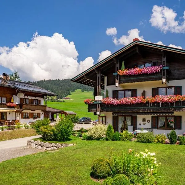 Gästehäuser Schwemmbauer, hotel en Reit im Winkl