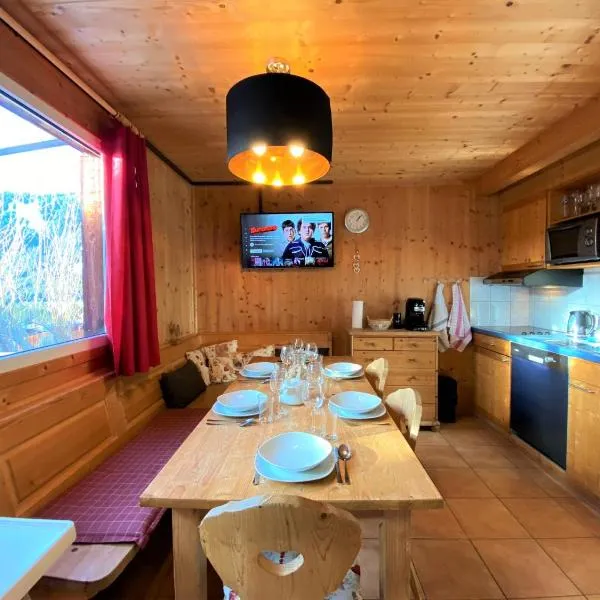 EXCLUSIVES Chalet an der SKIPISTE +Dampfbad +NETFLIX, ξενοδοχείο σε Hohentauern