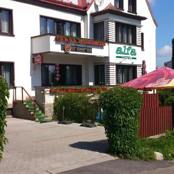 Hotel Alfa, ξενοδοχείο σε Trutnov
