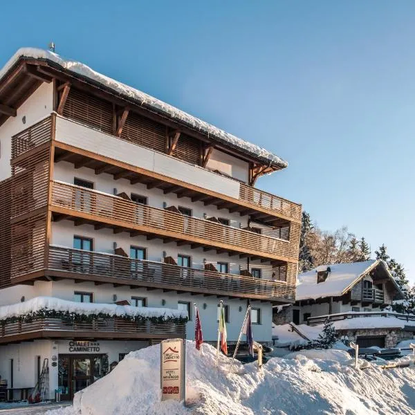 凯米特小木屋酒店,位于法申的酒店