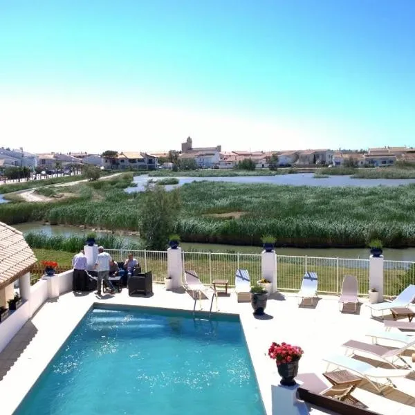 Le Maset en Camargue, hotel v Saintes-Maries-de-la-Mer