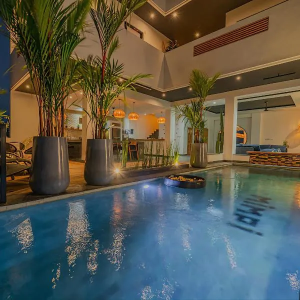 Villa Mimpi Bali，位于金巴兰的酒店
