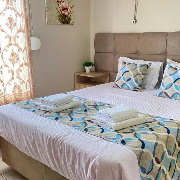 Pelineon Rooms, hotel in Chios