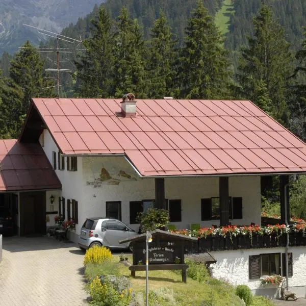 Bergführer-Hüsle, hôtel à Mittelberg