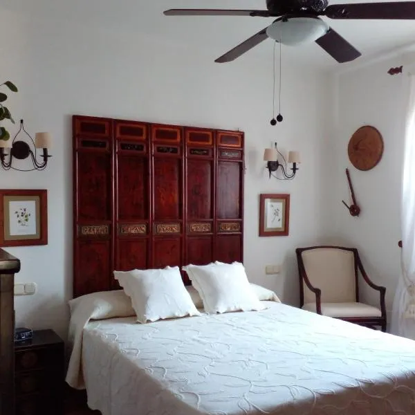 Chalet Nº 7 Tajinaste, hotel in Puerto del Carmen