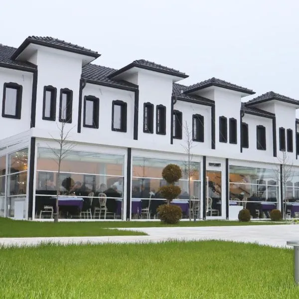 Hotel Vila Zana, ξενοδοχείο στο Γκόστιβαρ