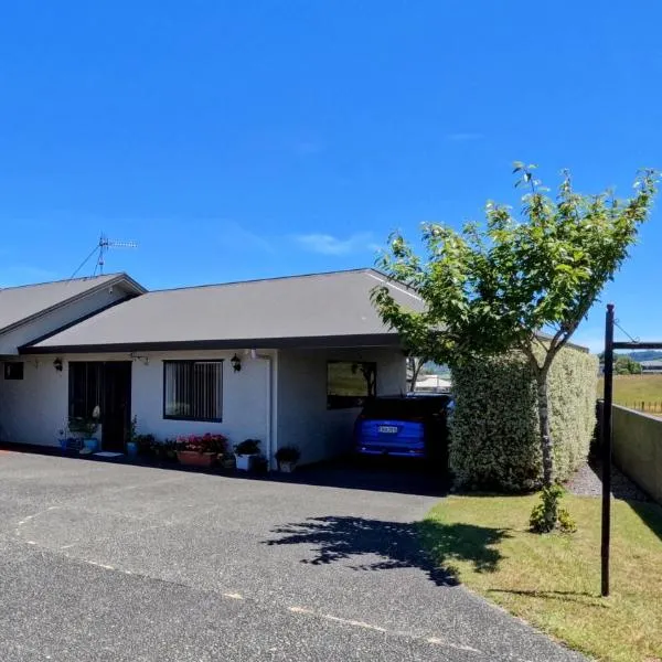 Almost Country, hotel in Taupo