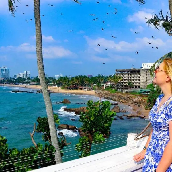 Modern luxury Condo,3 bedroom and 3 bathrooms, hotell sihtkohas Mount Lavinia