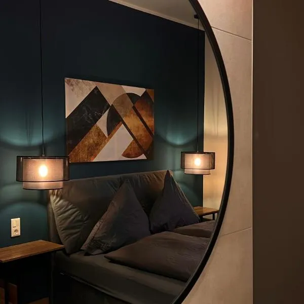H-85 SUITES LEVEL 2/4, hotel v Koblenci