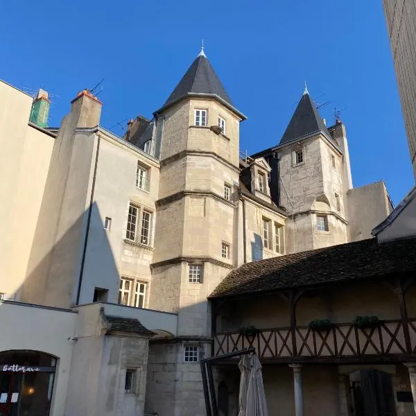 Le Donjon : Centre historique, hotel v destinácii Dijon