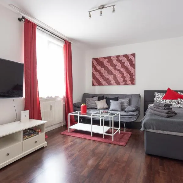 NEW ShalalaLiving Vienna - Lovenest or Workspace near Schönbrunn BG，位于维也纳的酒店