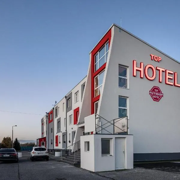 171 Hotel Hegyeshalom, מלון בהגסהאלום