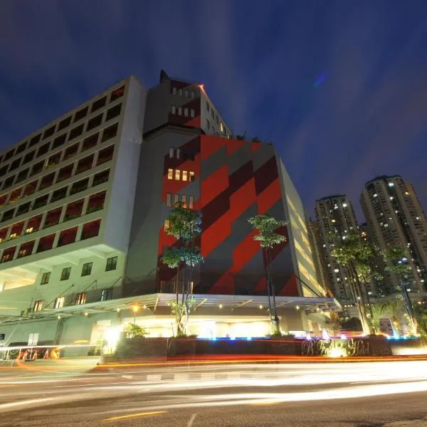 B Fashion Hotel, хотел в Джакарта