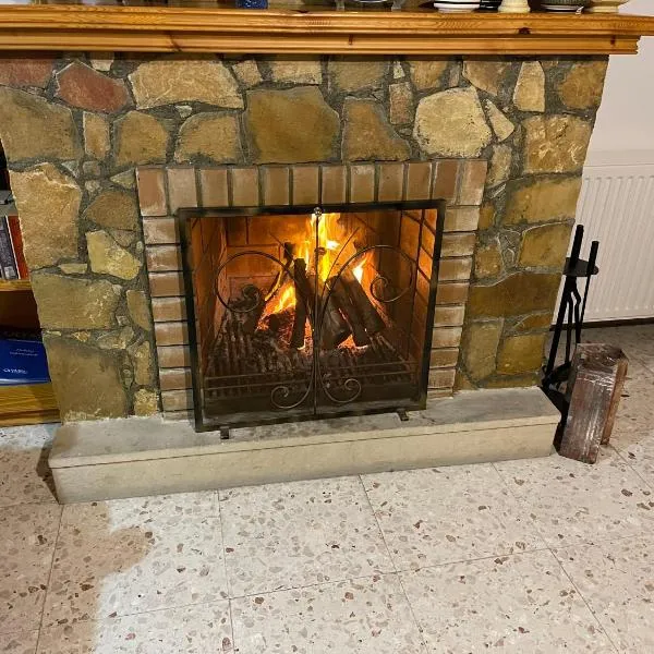 Omodos Village Houses, hotell i Omodos