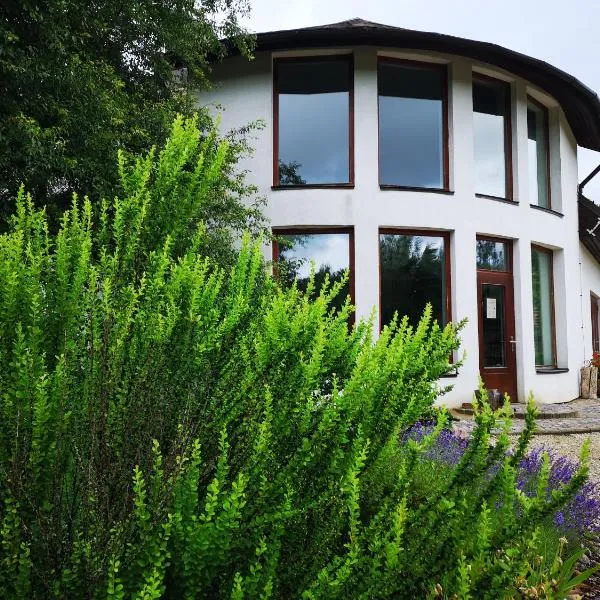 Mazā Kāpa, hotel v destinaci Koknese