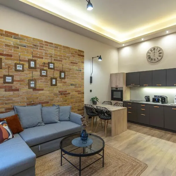 E12 Boutique Apartments, hotel in Budapest