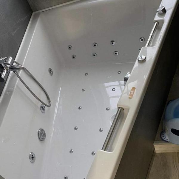 Sopot, BIG APARTMENT FOR 6!!! Air condition, jacuzzi