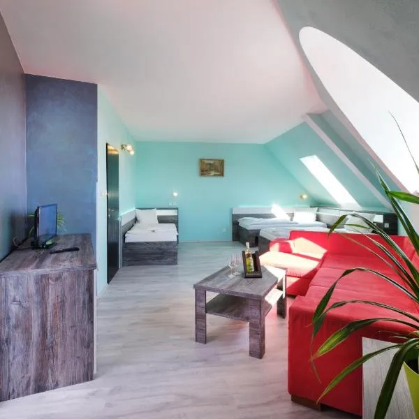 Hotel N, hotell sihtkohas Znojmo