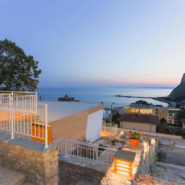 Talisman, ξενοδοχείο σε Καβάρνα