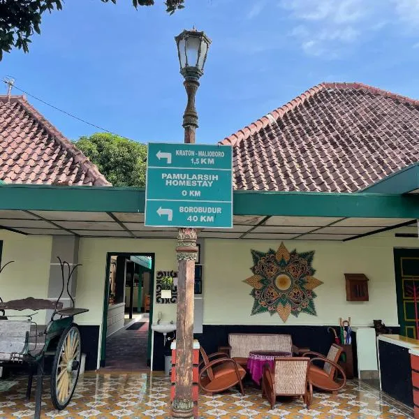 Pamularsih Homestay, hótel í Yogyakarta