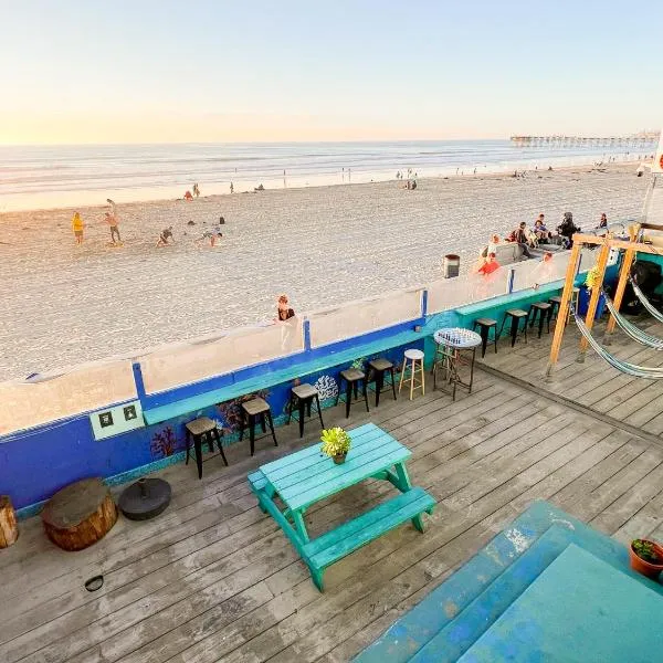 ITH San Diego Beach Bungalow Surf Hostel, hotel in San Diego