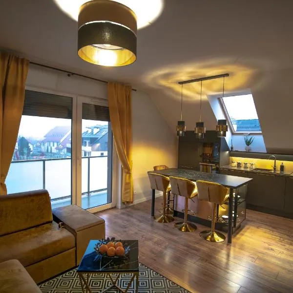 Apartament w Cieplicach Gold, hotel en Jelenia Góra
