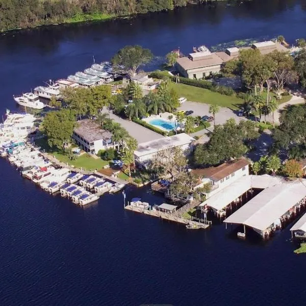 Hontoon Landing Resort & Marina, hotel v destinaci De Land