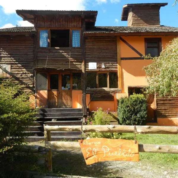 El Pueblito EcoHostel, hotel en El Bolsón