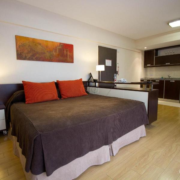 Ayres Apartments Recoleta - Uriburu 1756, Buenos Aires
