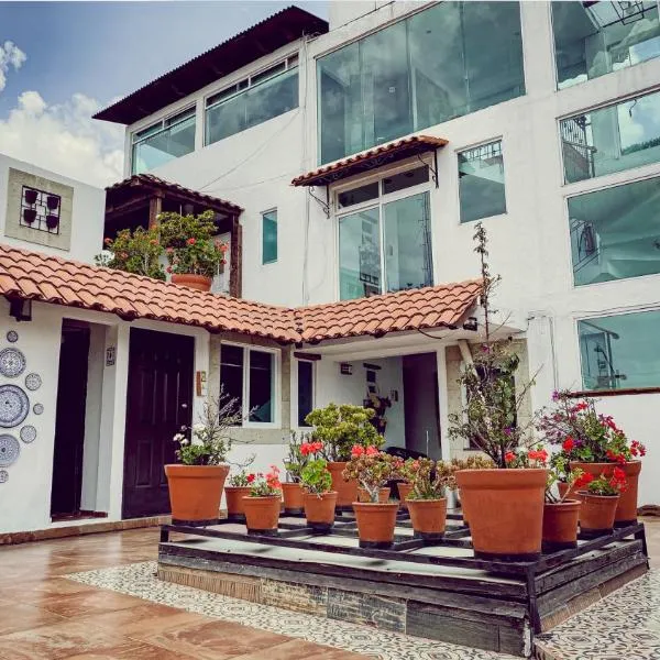 Suites Aldama, hotel en Toluca