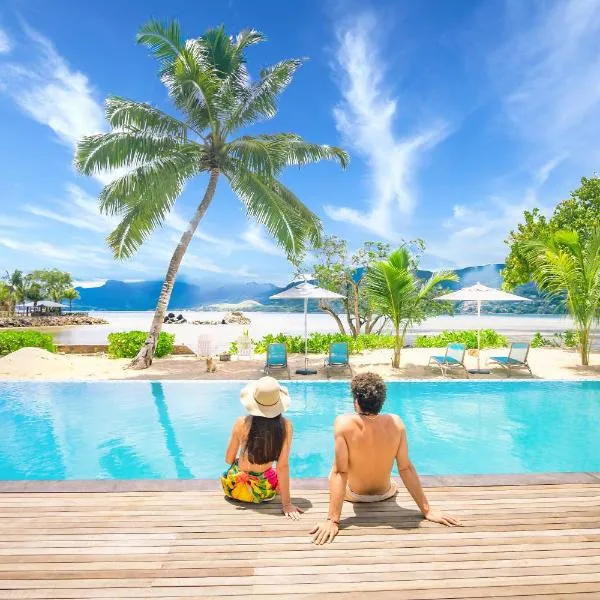 Pineapple Beach Villas, hôtel à Baie Lazare