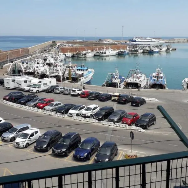 La dimora sul porto, hotel en Térmoli