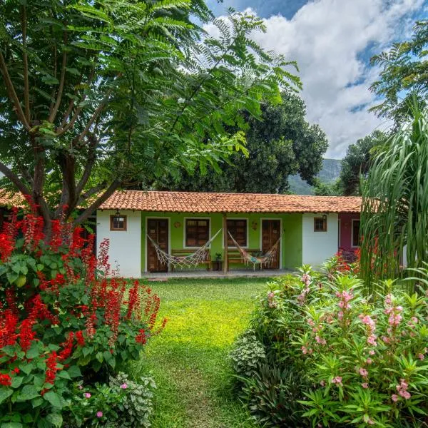 Pousada Aconchego, hotel u gradu Vale do Kapao